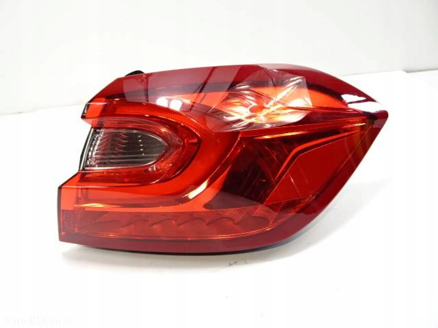 Lampa PRAWY tył Ford Fiesta MK8 17-21 r. LED - 1