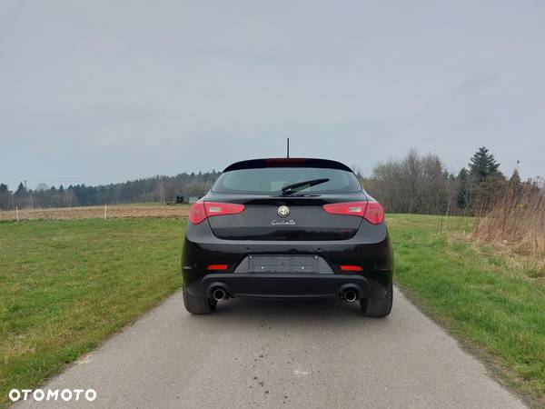 Alfa Romeo Giulietta - 6