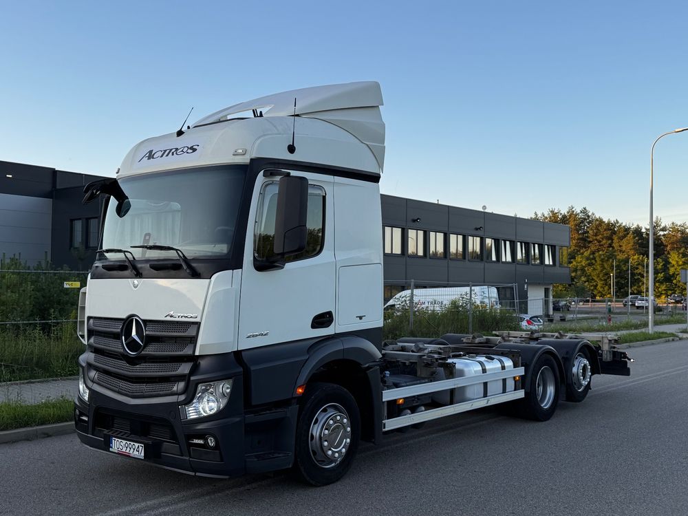 Mercedes-Benz Actros 2015