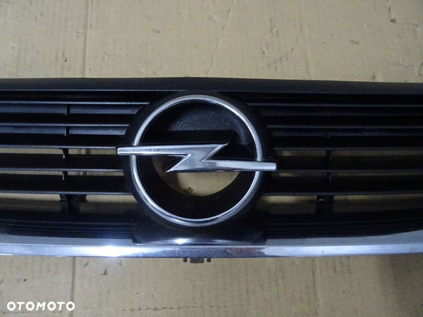 GRILL ATRAPA OPEL VECTRA B LIFT KOMBI 99-02 NR75 - 6