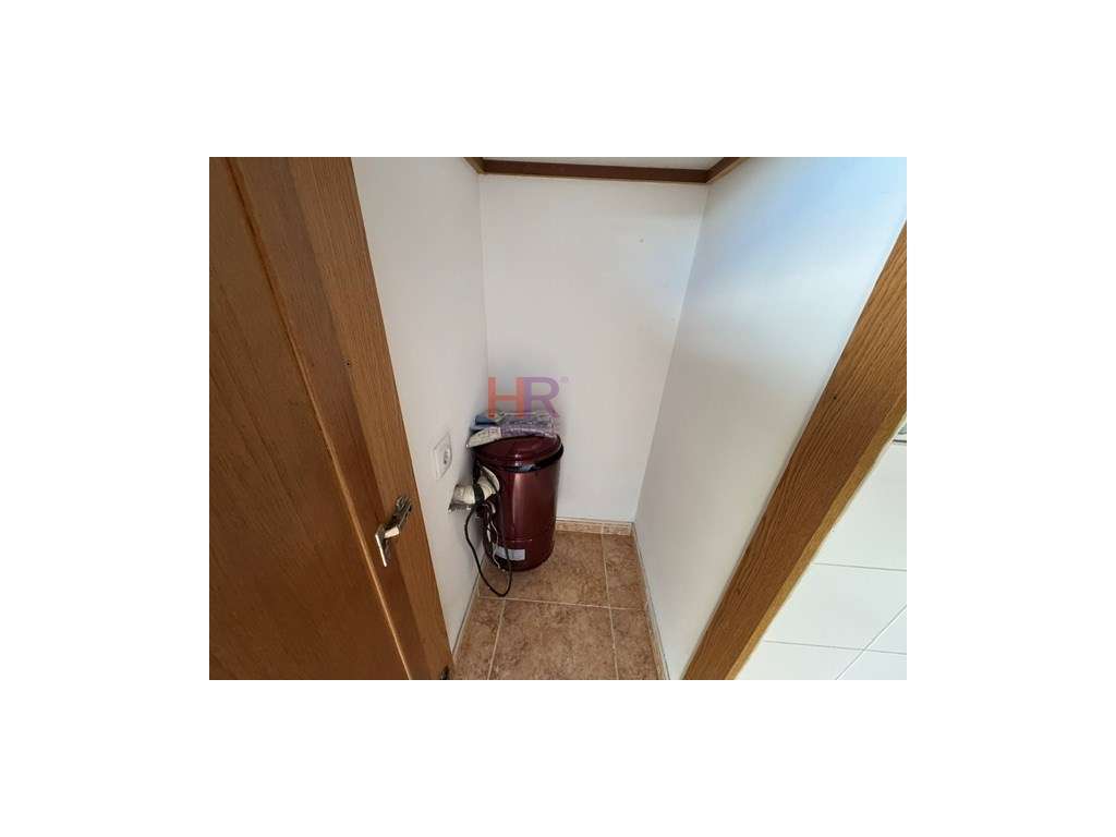 Apartamento T2 renovado com área útil de 62m² em Eiras, Coimbra. Id...-8