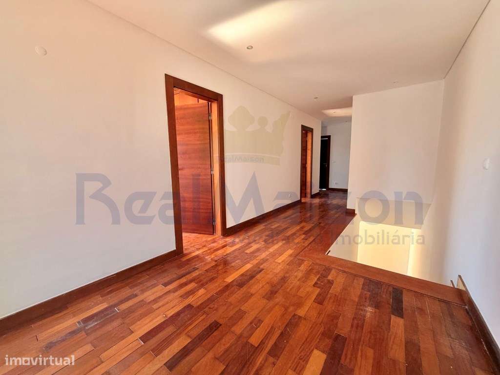 Moradia T4 em Manique com ótimo terreno - Cascais-19