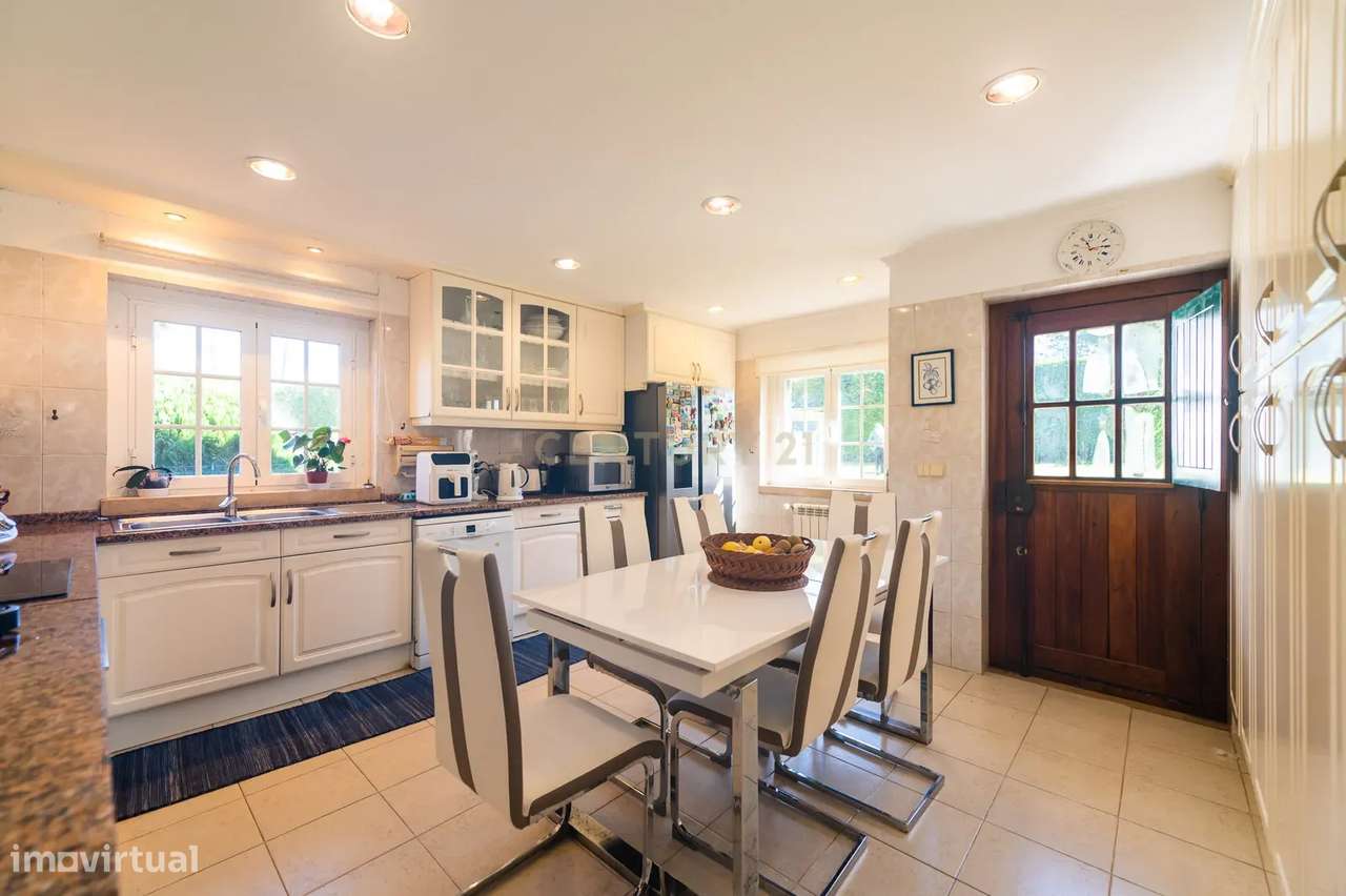 Magnífica Quinta com 5000m2 localizada no Casal da Granja-Sintra-22