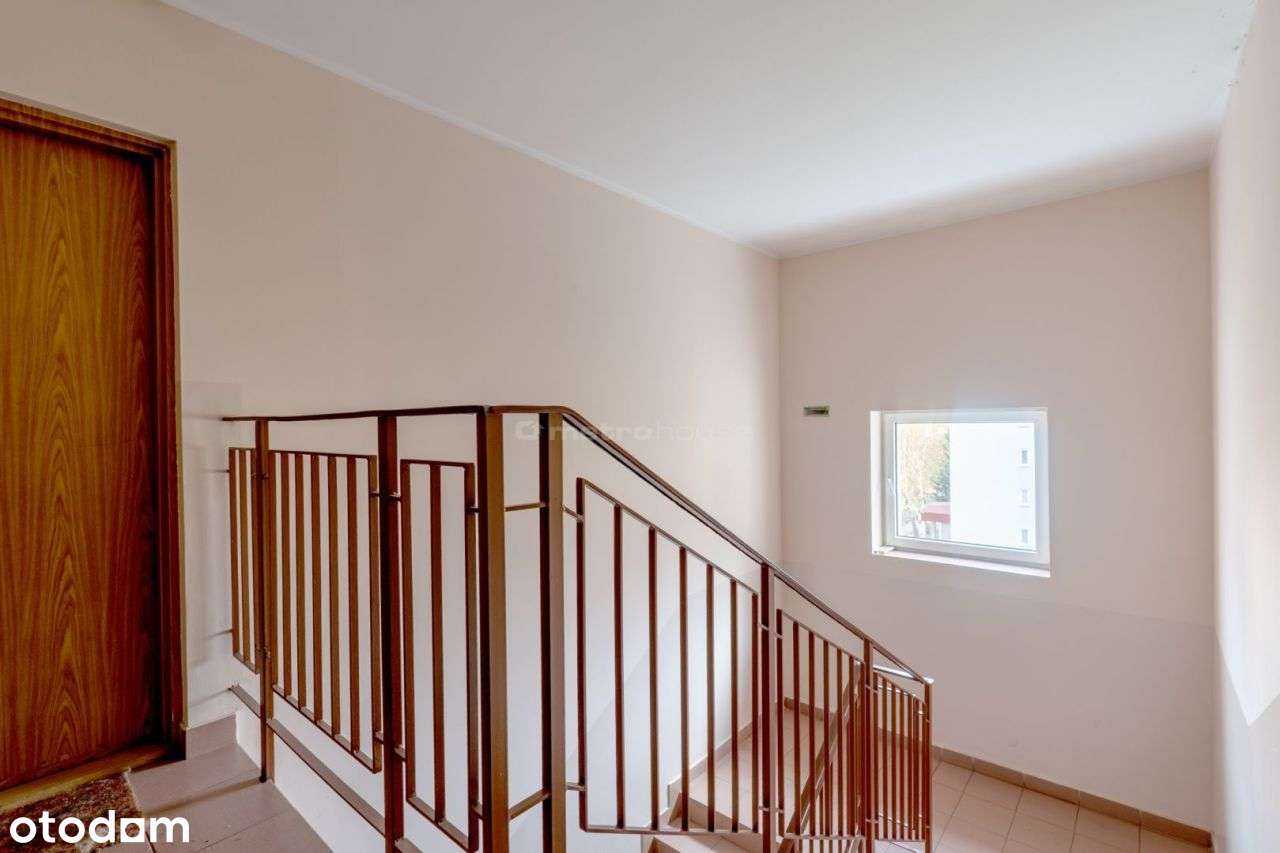 Dwupoziomowe mieszkanie Hallera, Osiedle Generałów-16