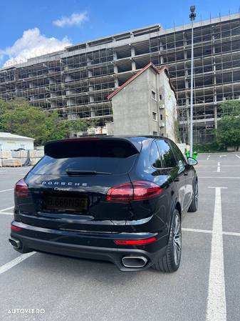 Porsche Cayenne Diesel Tiptronic S - 4