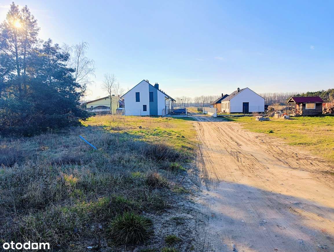 Działka w sąsiedzwie nowych domów, z warunkami zabudowy-6