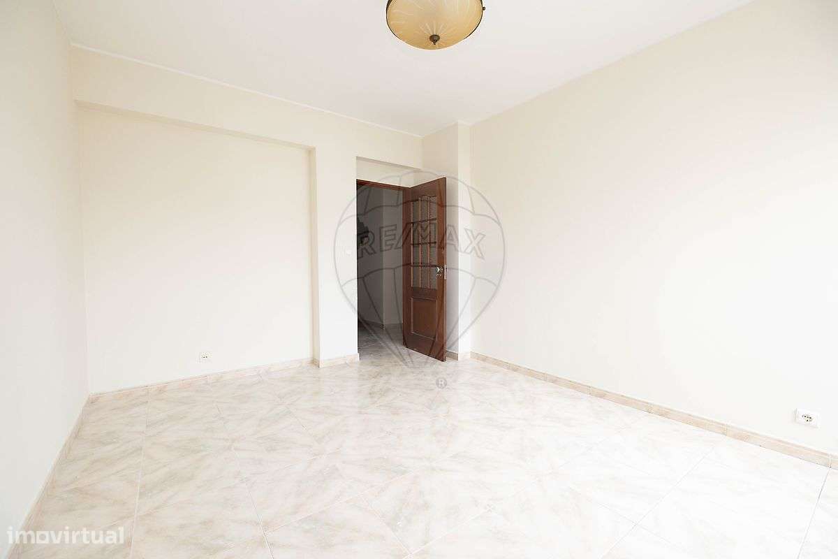 Apartamento T1 para venda - Grande imagem: 5/21