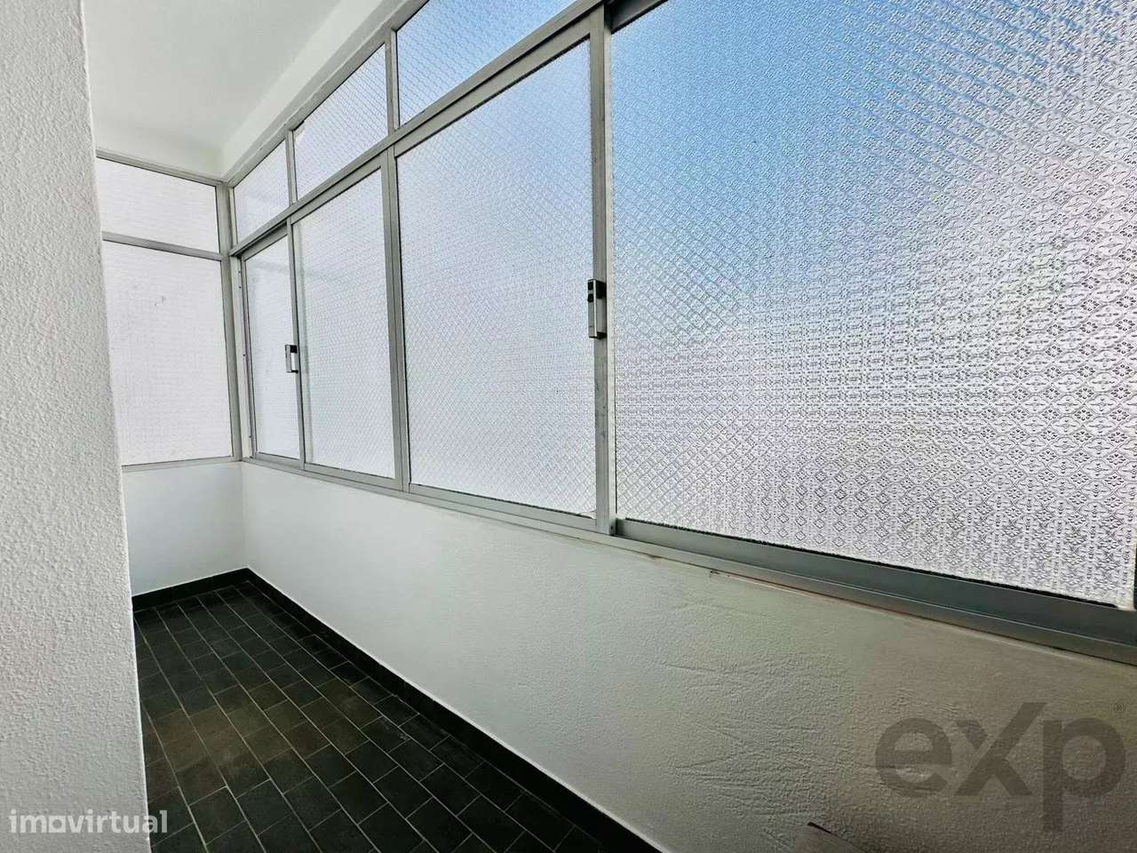 Apartamento a 300m da praia-Quarteira-14