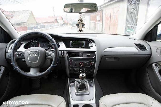 Audi A4 1.8 TFSI Attraction - 11