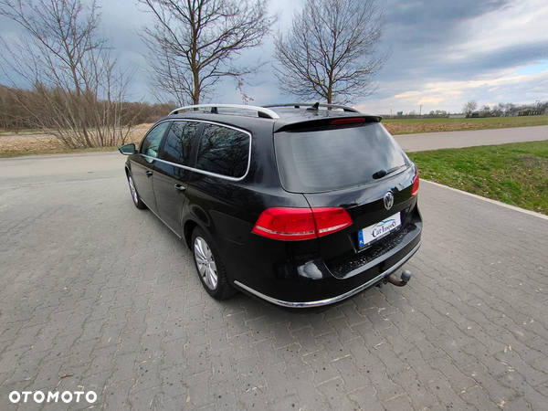 Volkswagen Passat 1.6 TDI Comfortline - 3