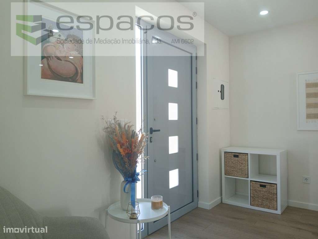 Apartamento T2 com Terraço, em Alcains, Castelo Branco-5