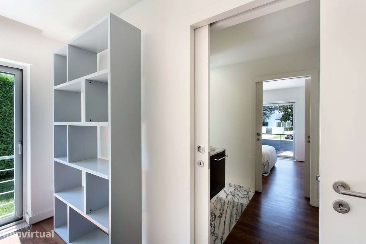 Moradia, 391 m², Charneca de Caparica e Sobreda-39