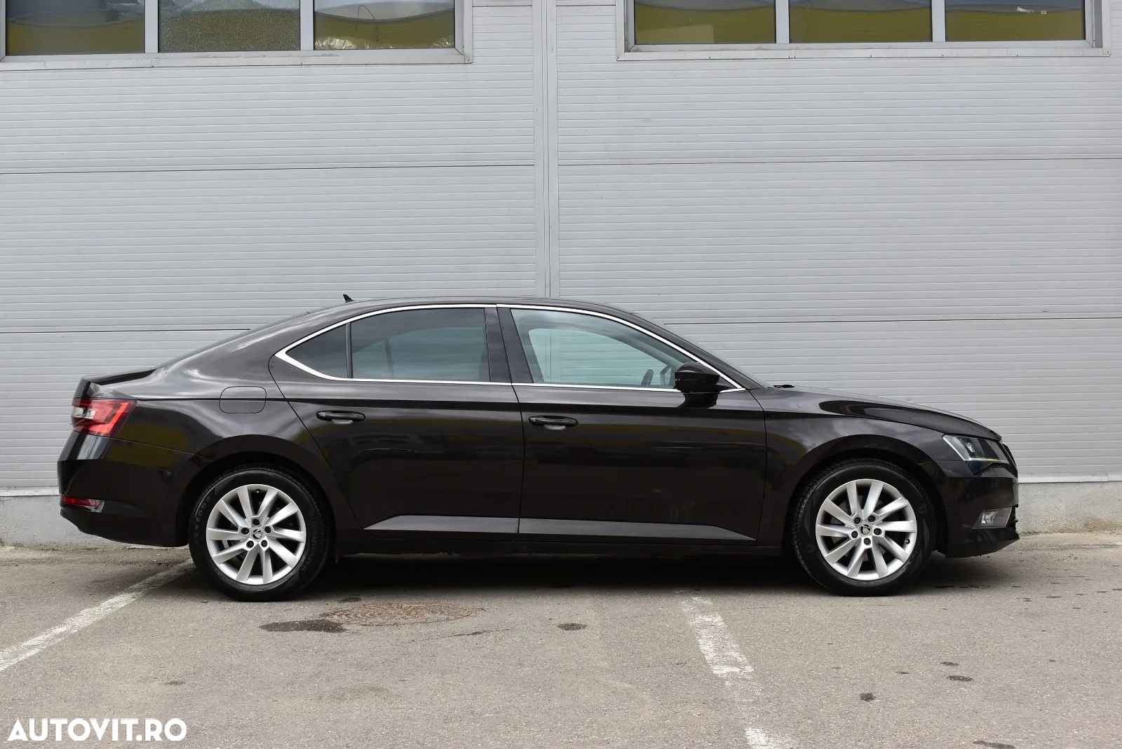 Skoda Superb - 2