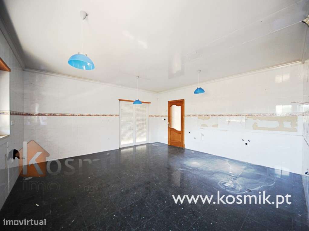 Moradia bifamiliar de Luxo para recuperar V5 + V5 :: Bucelas - Lour...-6