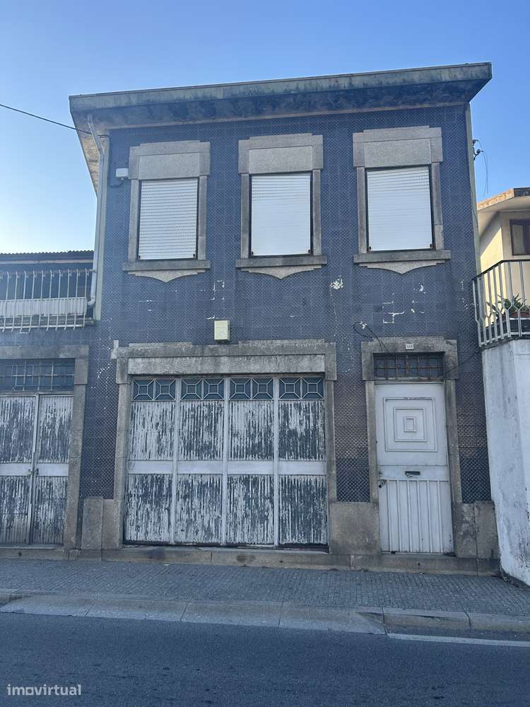 Armazém - Milheirós, Maia - com possibilidade de habitação - Grande imagem: 3/16