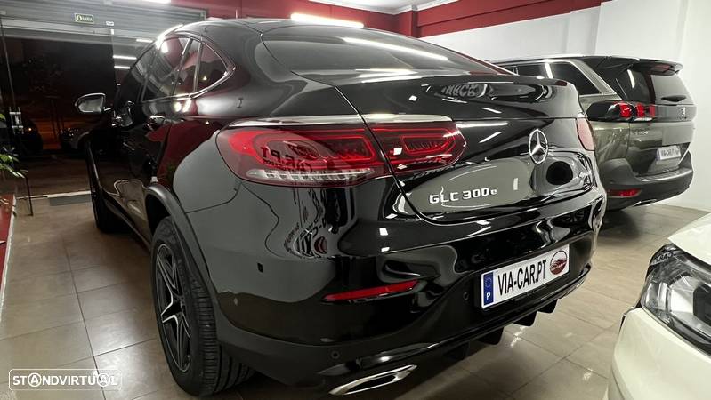 Mercedes-Benz GLC 300 Coupe e 4Matic 9G-TRONIC AMG Line Plus - 47