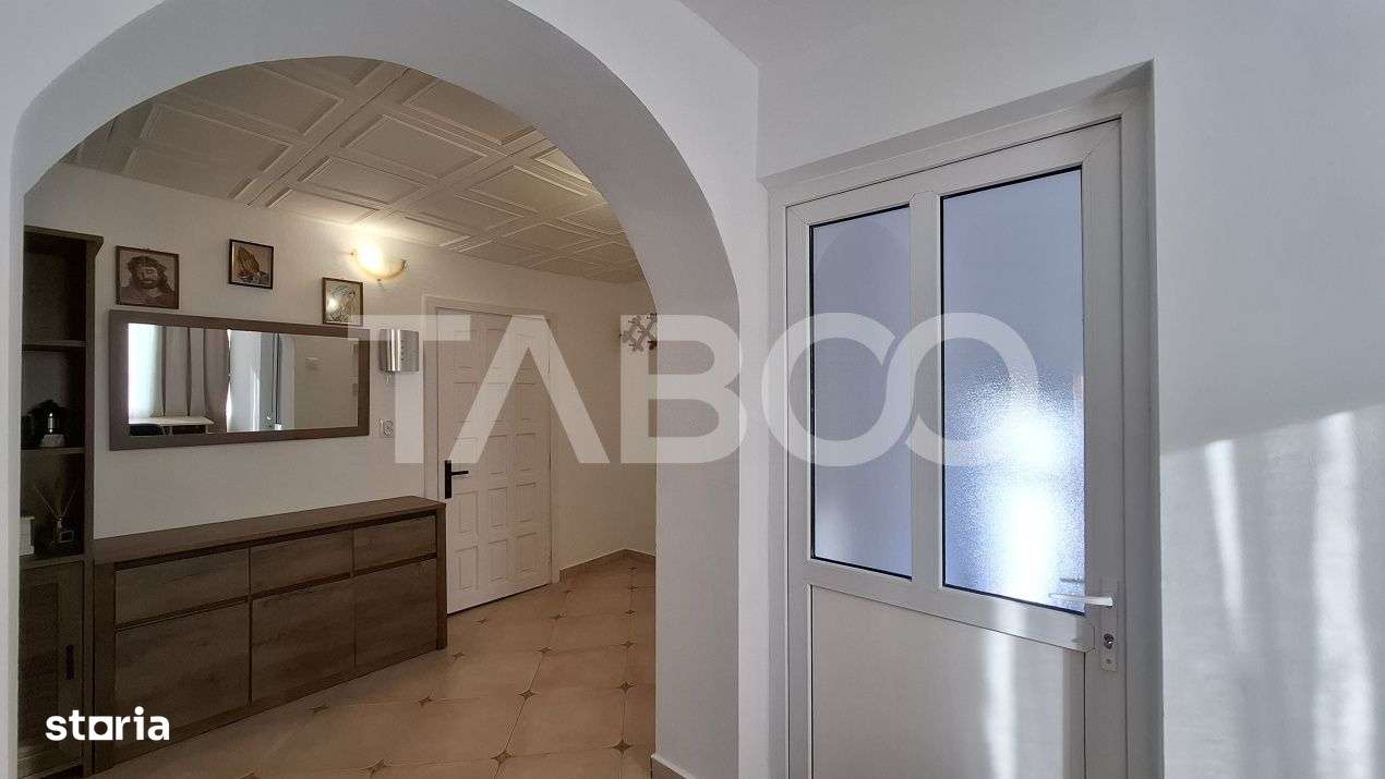 Apartament la casa de vanzare 82 mp 2 camere curte zona Vasile Aaron - Imagine principală: 5/12