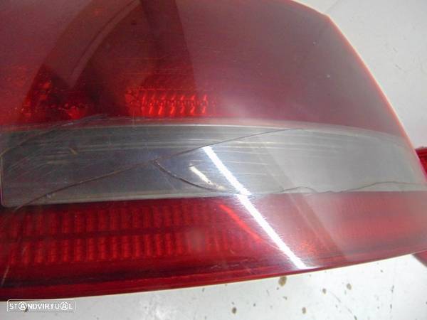 Audi A 6 2005-2008-farolins originais com defeito - 3