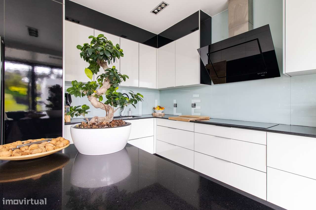 Moradia T4+1 em Ílhavo, com jardim, garagem fechada - Grande imagem: 2/60