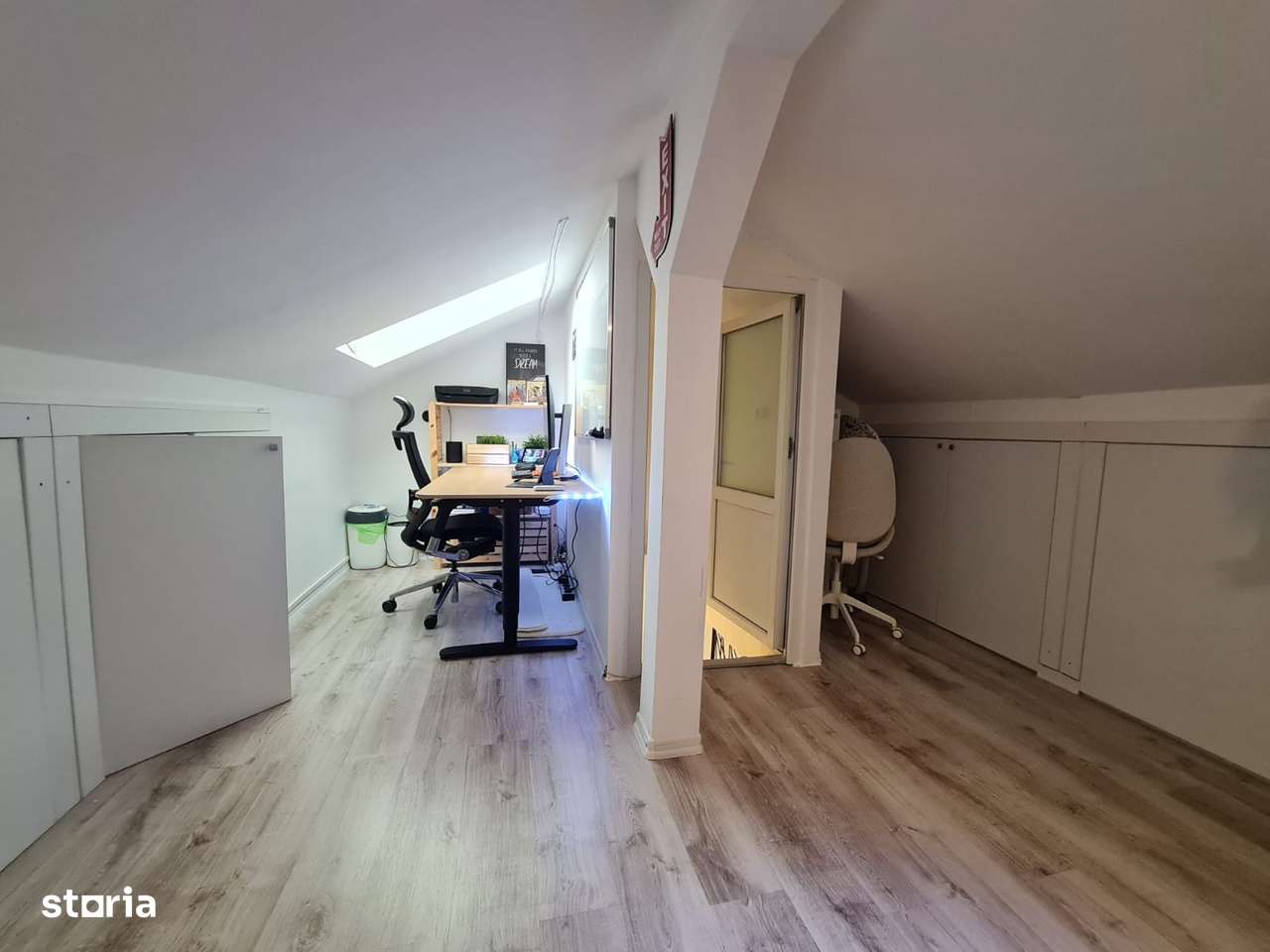 COSMOPOLIS - Vila Tip NC, cu mansarda si pergola-15