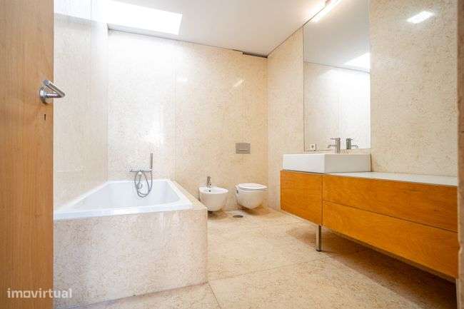 Moradia T3 para venda na  Rua do Telhado - São Pedro ( Este), Braga-14