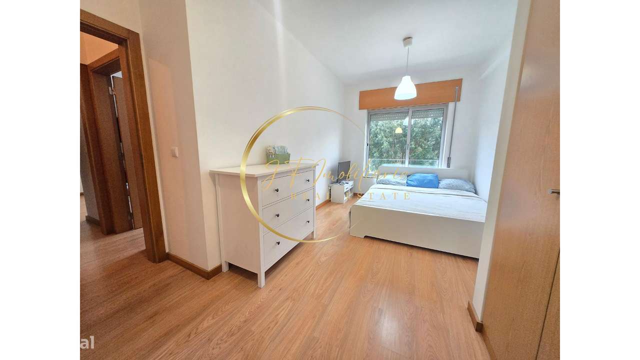 Apartamento T3 em Esgueira-29