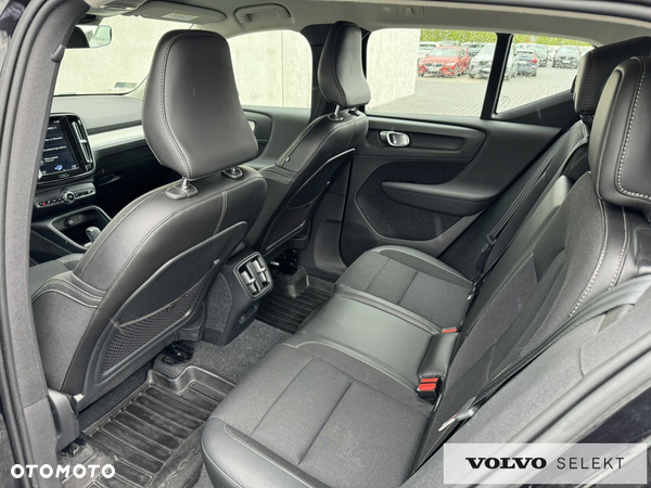 Volvo XC 40 - 17