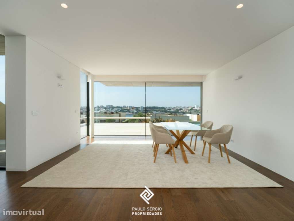 Moradia de Luxo T4 na Quinta Marques Gomes-29