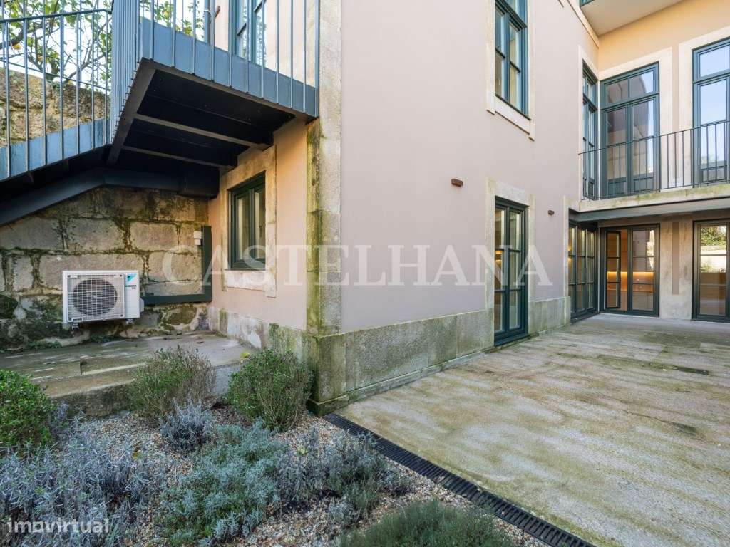 Apartamento T1 com área exterior em novo empreendimento no Porto - Grande imagem: 5/42