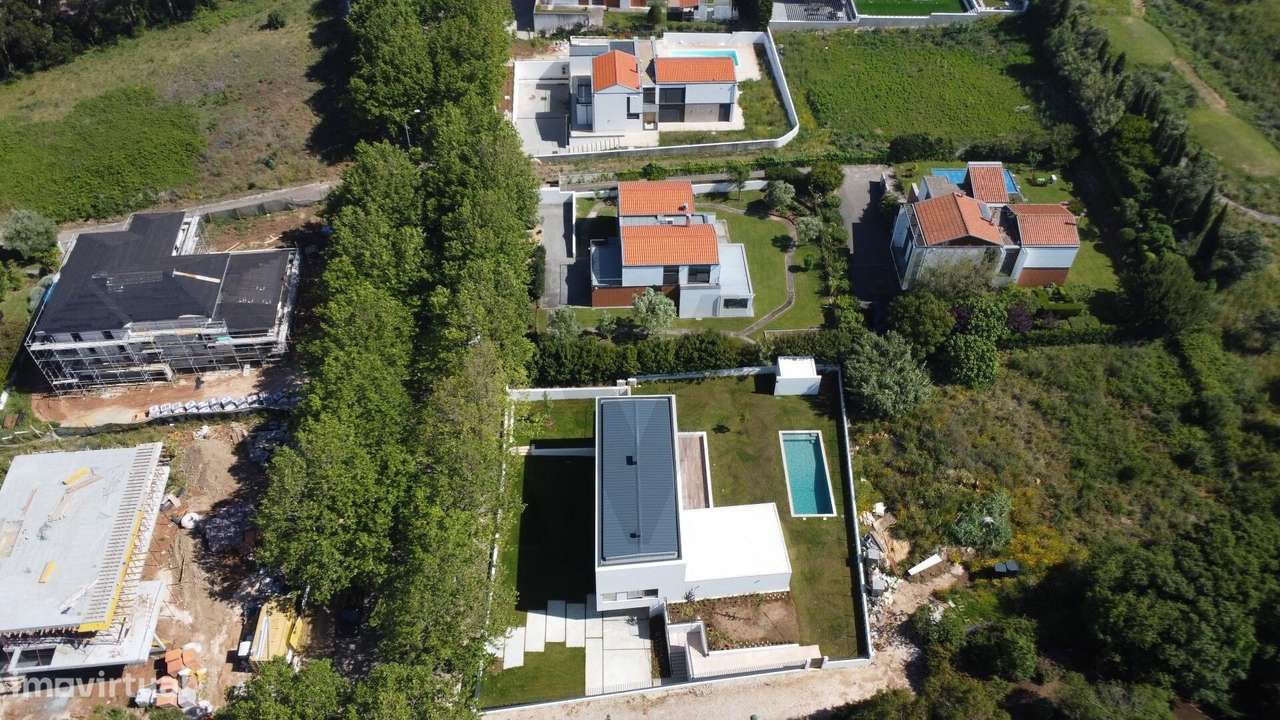 Moradia Contemporânea T5 no Oeiras Golf & Residence-41