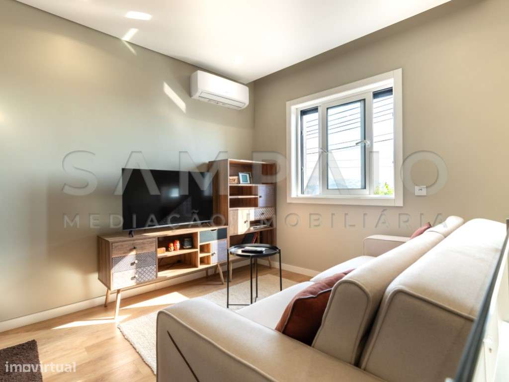 Andar Moradia T2 - Gondomar C/ Vista rio-3