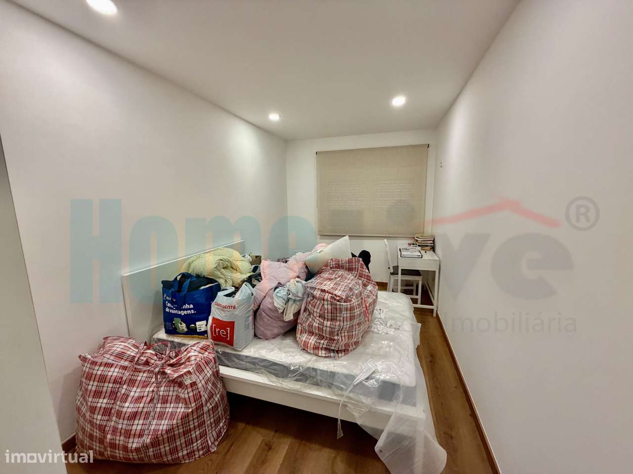 Apartamento T3 Remodelado e Mobilado no Centro de Moscavide-7