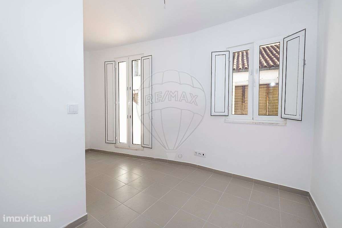 Moradia T2 para venda-8