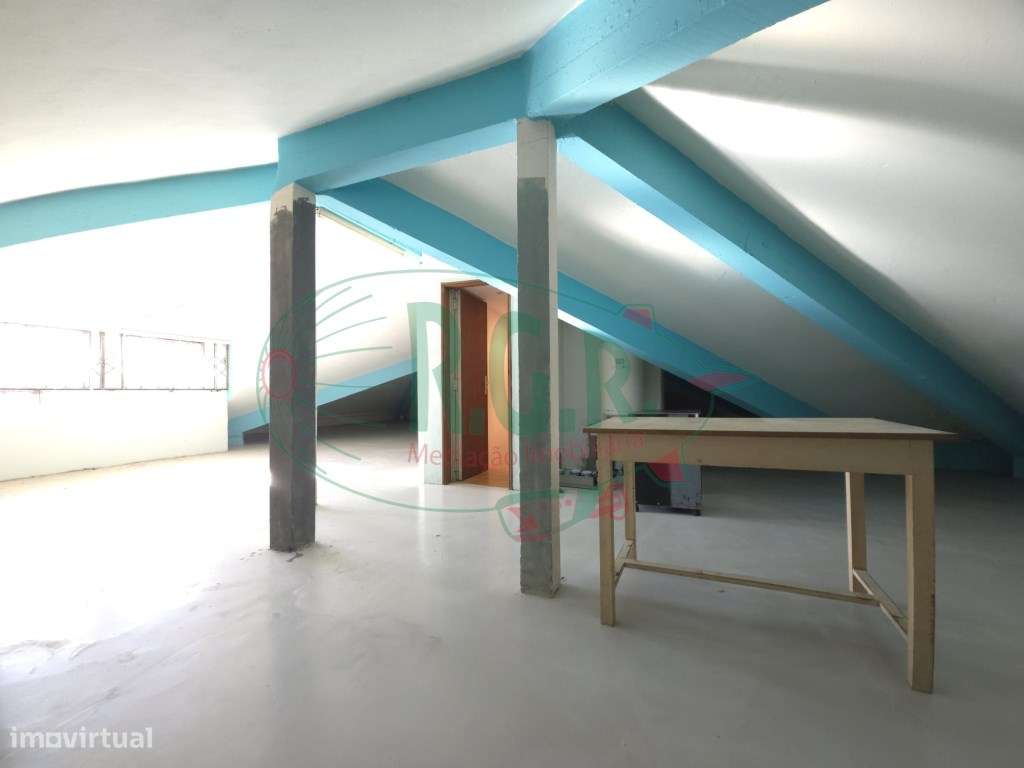 Moradia Isolada T3 | Piscina | Vistas Rio | 5 Min Porto-34