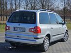 Volkswagen Sharan 1.8T Comfortline Tiptr - 11