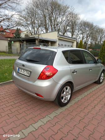 Kia Ceed Cee'd 1.4 Comfort - 3