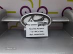 Grelha Hyundai Accent II 1.3 i 86 Cv de 2000 - Ref: 8656025220 - NO230007 - 2