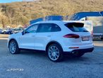 Porsche Cayenne 3.0TD TipTronic - 6