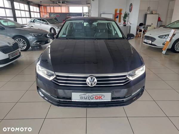 Volkswagen Passat 1.8 TSI BMT Highline DSG - 1