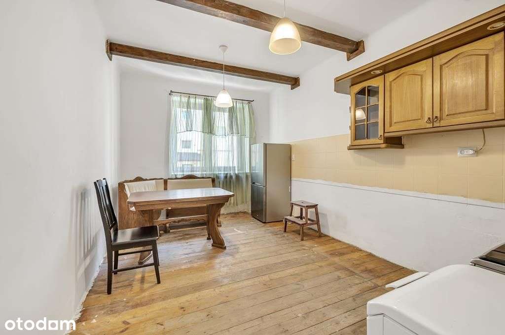 Doskonała lokalizacja np. pod wynajem-6