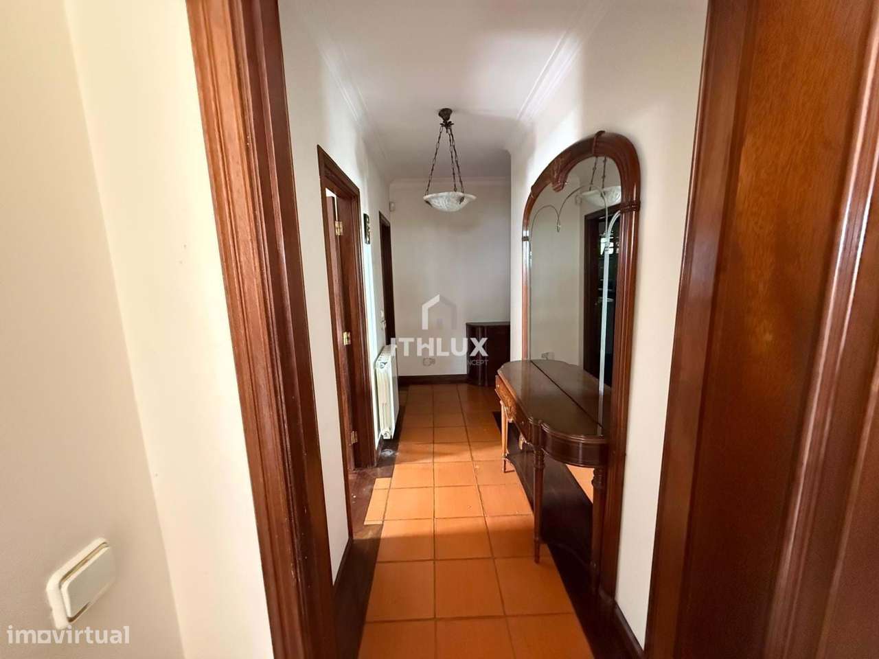 Moradia T5 com jardim espetacular em Esposende-10