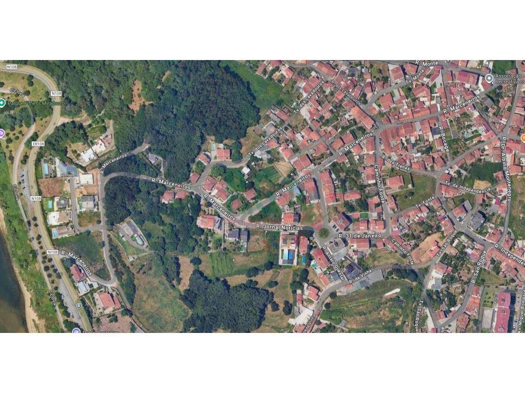 MORADIA T2 VISTAS RIO E PORTO-25