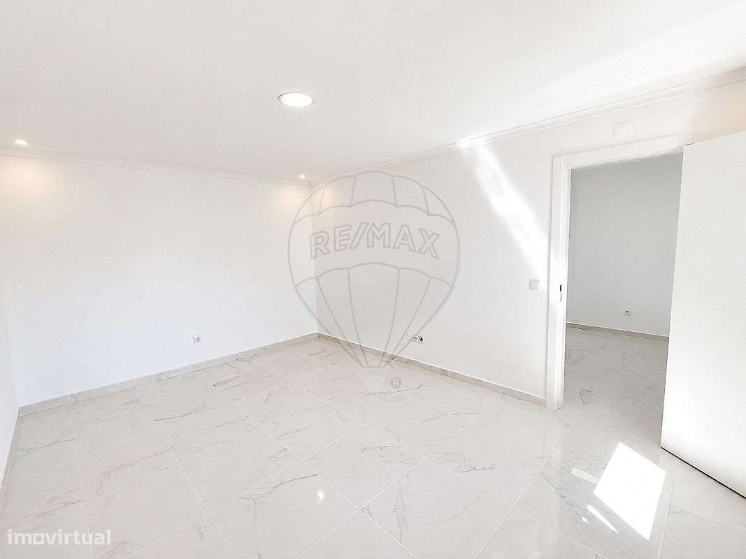 Moradia T1 para venda-23