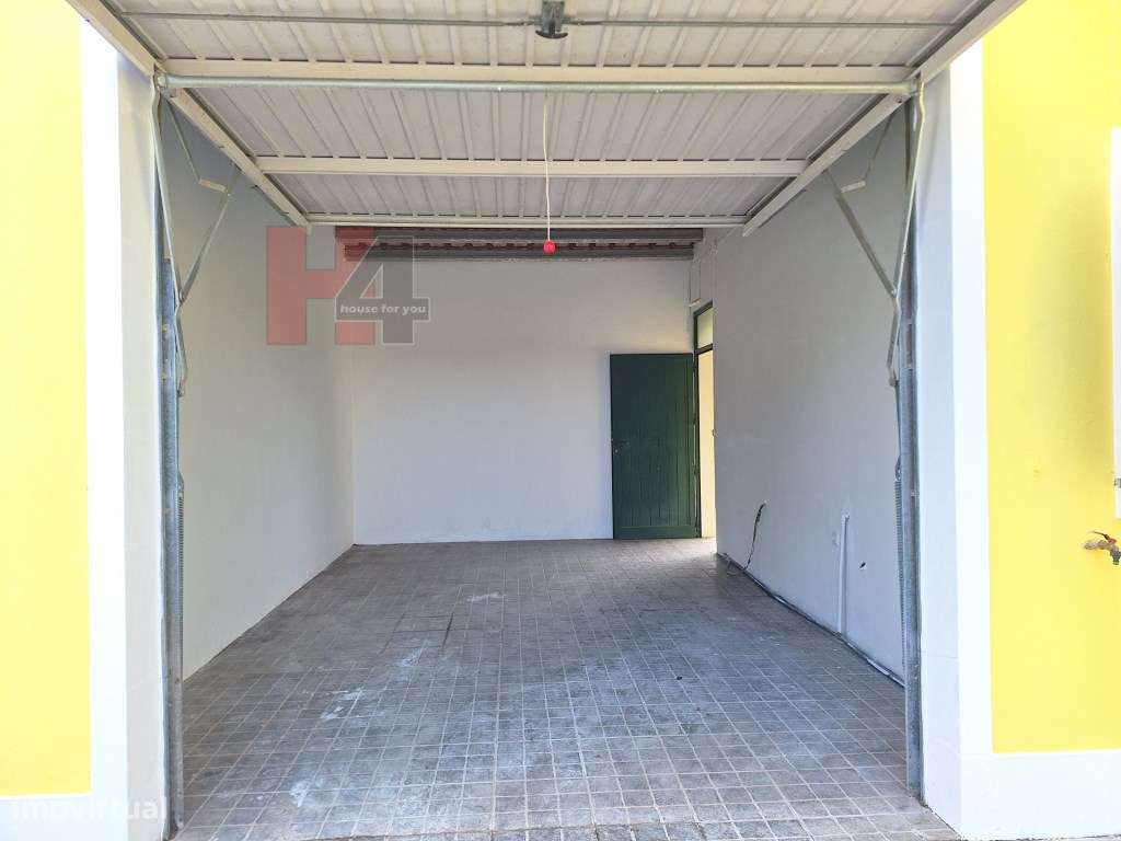 Moradia térrea V3 com piscina em Salvaterra de Magos, terreno 1.191m2-10