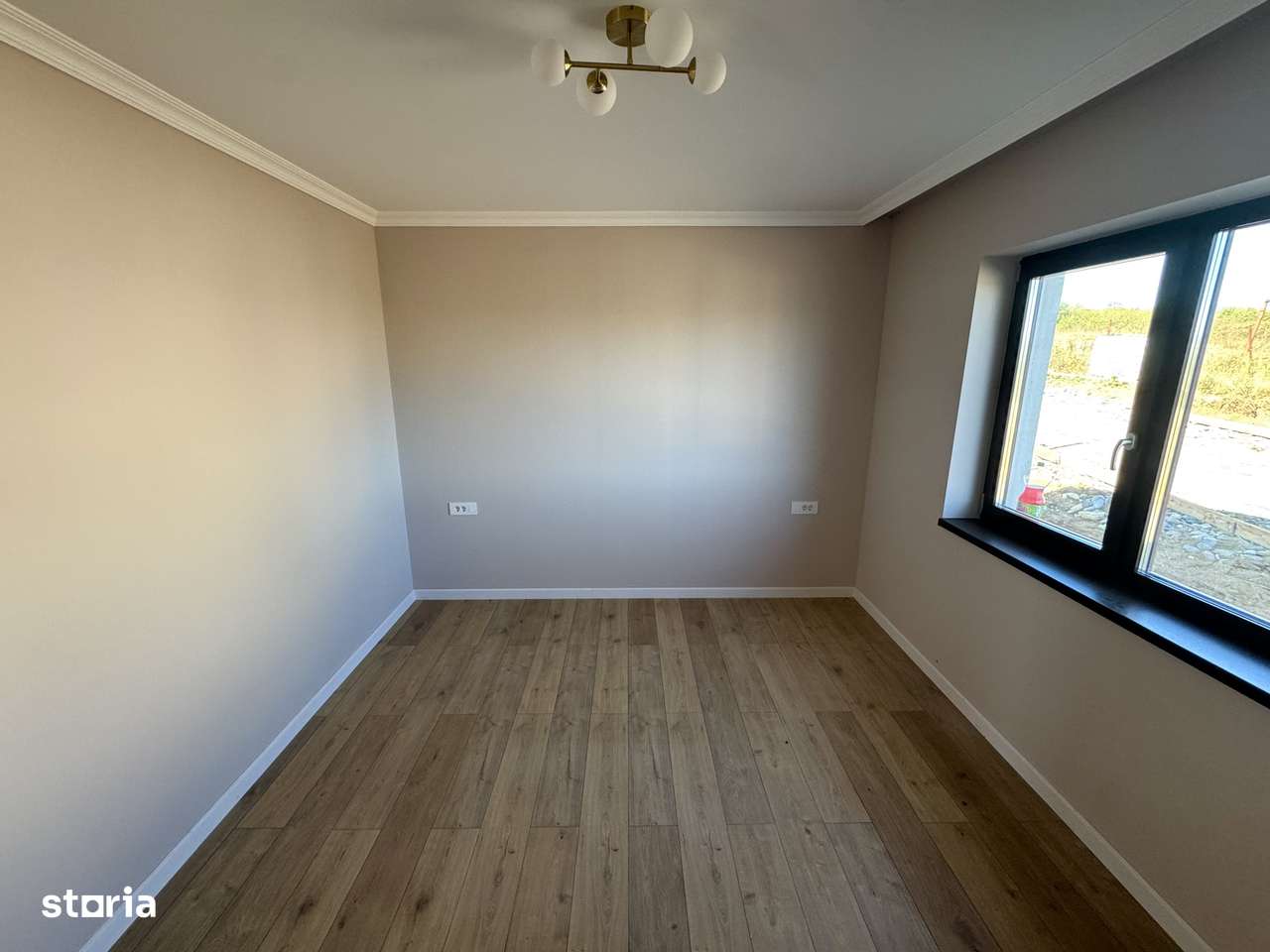 FINALIZATA! PLACA! Incalz in pard! Casa 3 camere, Lunca Cetatuii - Imagine principală: 5/7