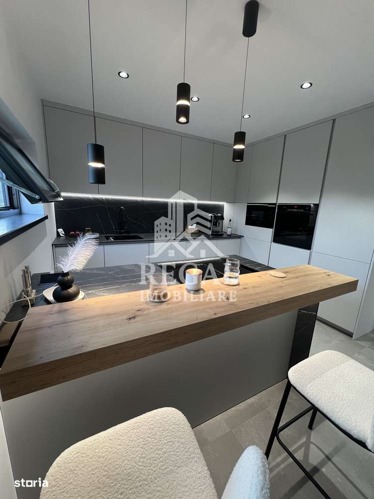 Casă modernă tip duplex, ideală pentru 2 familii – in loc. Strei - Imagine principală: 5/20