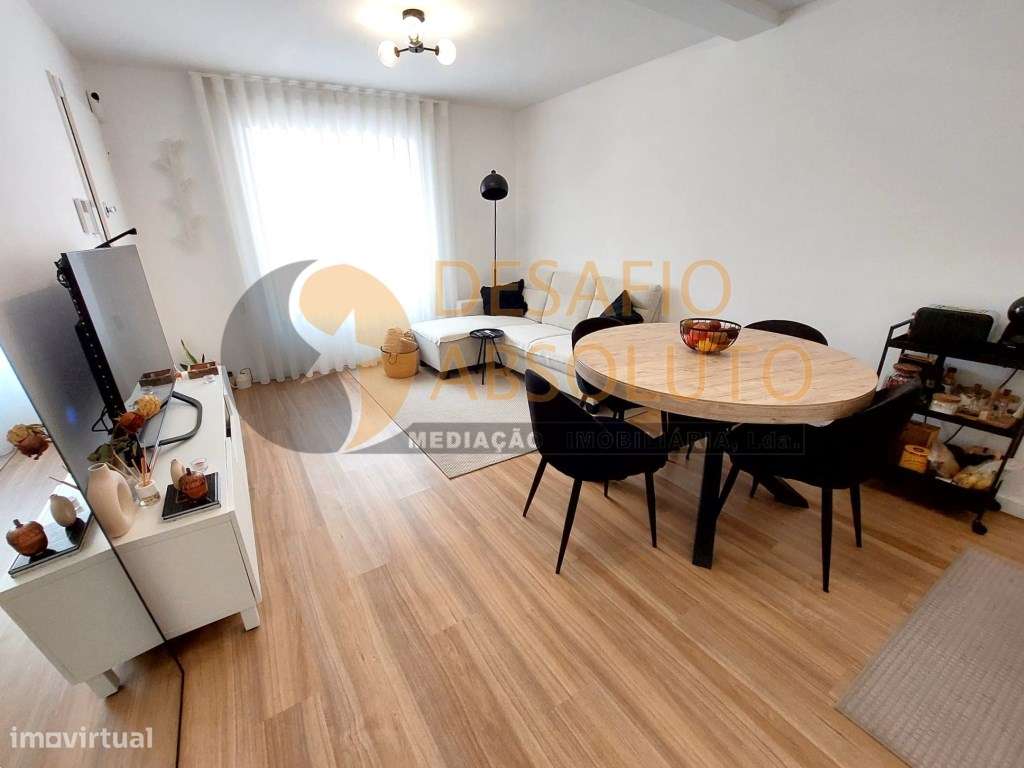 Apartamento T2 Remodelado. Barreiro-1