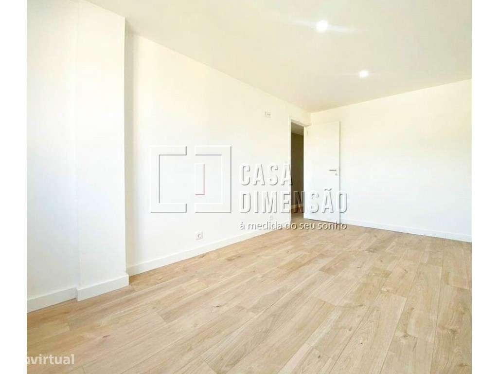 Apartamento de tipologia T2, em fase de Remodelação, em Odivelas!! - Grande imagem: 4/19