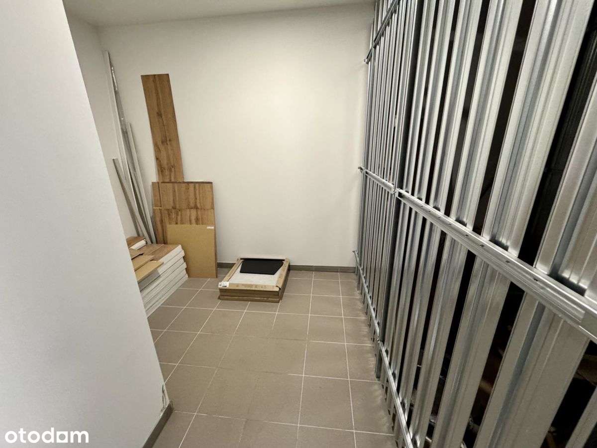 Pobiedziska, miejsce postojowe i kom. lok w-12