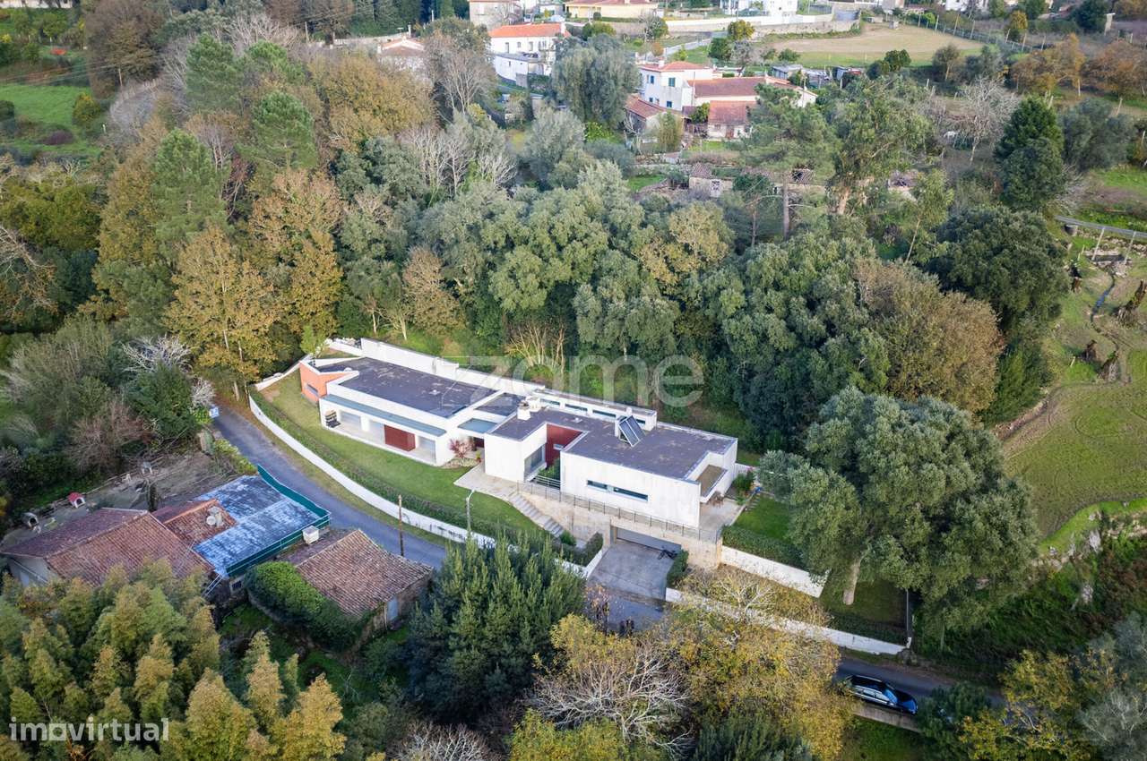 Moradia Térrea na Lage - Grande imagem: 2/37